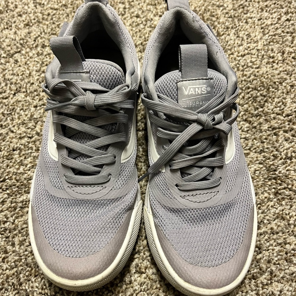 Women’s Vans Ultrarange